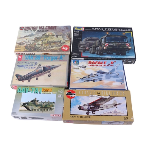 69 - A large quantity of model kits to include Airfix, Matchbox and Academy, mostly boxed.