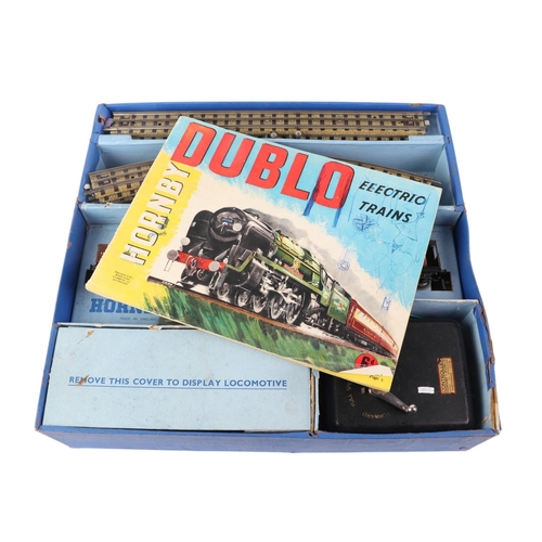 782 - A Hornby Dublo boxed electric train set.