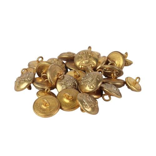 96 - A large quantity of brass military buttons, various regiments.