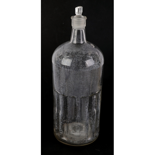 733 - A group of glass chemist apothecary jars and covers with gilt labels to include Borax, Kaolin, Dextr... 