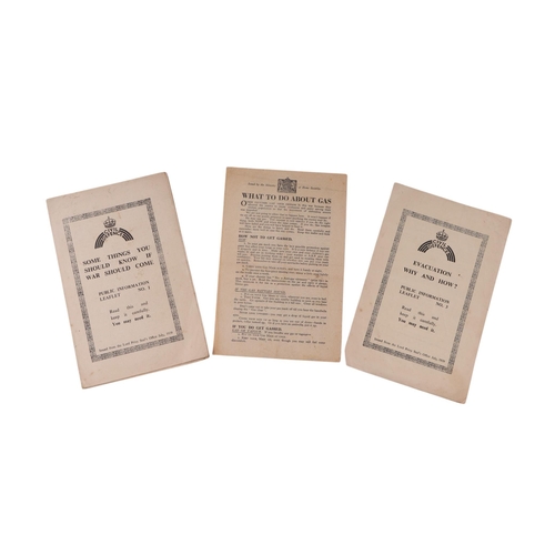 112 - A quantity of assorted WWII Civil Defence leaflets dated July 1939 including no's. 1, 2 and 3, inclu... 