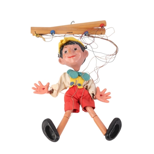 86 - A vintage Pinocchio Pelham puppet.