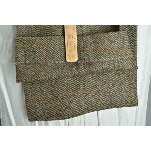 173 - A 1980s Tweed Suit.  Arthur Fletcher tailored with luxury silk ties and cover (ref: KZC).