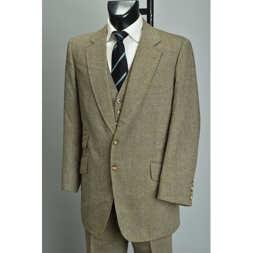 184 - A 1979 Savile Row bespoke tailored three-piece tweed country suit (ref: VVN).