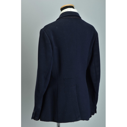 188 - A ladies Bernard Weatherill Savile Row hunt coat (ref: YIU).