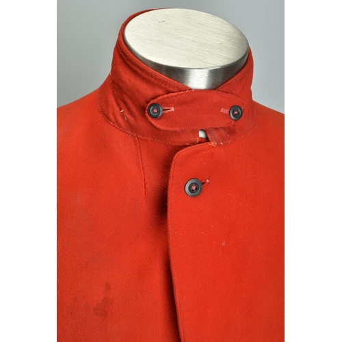 199 - A 1930s Reakes Savile Row tailored foxhunting field coat (ref: WCV).