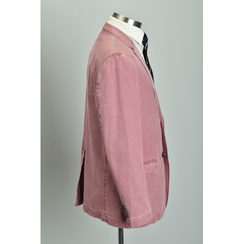 204 - A summer weight Saint Hilaire linen jacket s40R cruising style; together with an Autograph lined rai... 