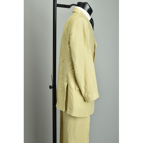 206 - A Pellini Ormezzano linen suit (ref: XLC).