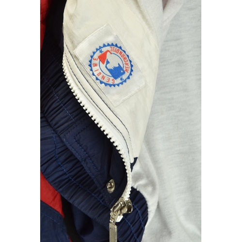 207 - An Atlanta Braves Basketball Team tracksuit jacket (ref: YJB).