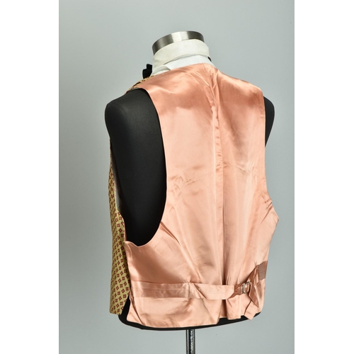 222 - A gentleman's mid 20th century  large silk waistcoat (ref: XEN) Condition Report                    ... 