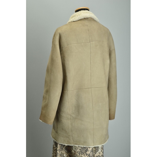 240 - A fine quality 1970s sheepskin coat (ref: YHC). Condition ReportExcellent condition