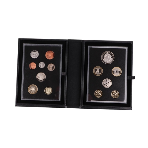 662 - 2013 and 2014 Royal Mint Collectors' Edition Proof coin sets.