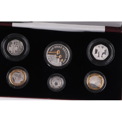 667 - 2006 UK silver Piedfort Royal Mint set with Certificate of Authenticity (lid of case damaged).