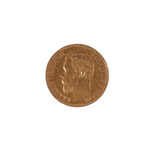 686 - An 1898 Russian five Ruble gold coin, 4.2g.