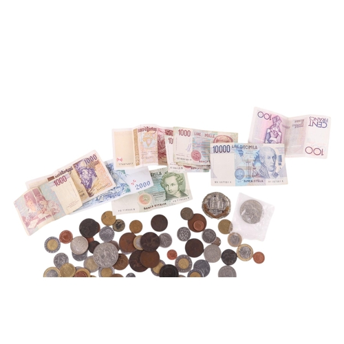 689 - A quantity of assorted coinage and bank notes to include Victorian cartwheel pennies, Lira and Franc... 