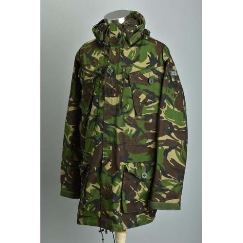 97 - Camouflage Windproof Smock, a British Army Woodland DPM with wired hood (ref: XYR).