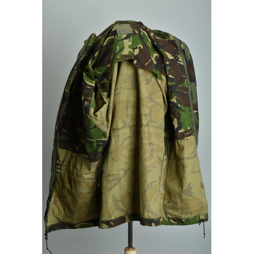 97 - Camouflage Windproof Smock, a British Army Woodland DPM with wired hood (ref: XYR).