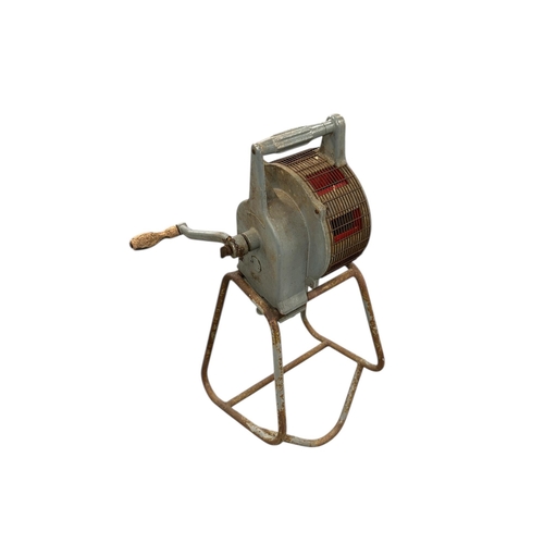 113 - A WWII air raid siren.