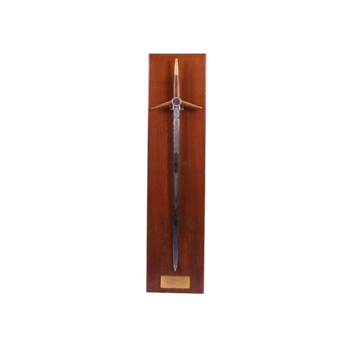 Lot 28        