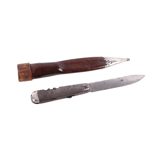94 - A 19th century English Thornhill Wingfield gentleman's fixed blade bowie knife with folding and hidd... 