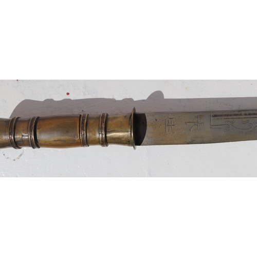 86 - A Yunnan Upper Vietnam border Dao / Dha sword with green buffalo horn and brass handle, in a brass a... 
