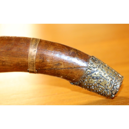 86 - A Yunnan Upper Vietnam border Dao / Dha sword with green buffalo horn and brass handle, in a brass a... 