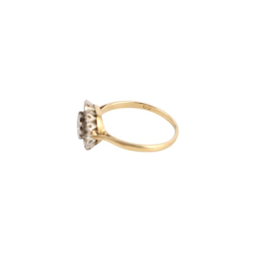 639 - An 18ct gold diamond cluster ring, approx UK size K, 2.6g.