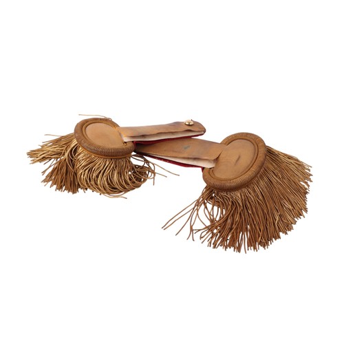132 - A pair of 19th / 20th century French officers bullion wire epaulettes with plain buttons. No makers ... 