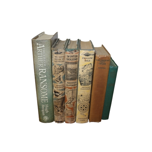 185 - Collection of Arthur Ransome Books Including Silverdale