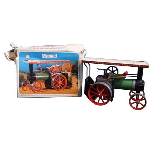 5 - Boxed Mamod TE 1a Steam Traction Engine with 4 Drive Belts