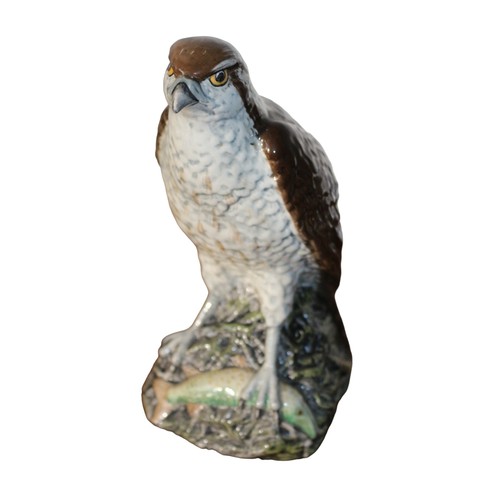 25 - Beswick Beneagles Large Golden Eagle Decanter - 28cm Tall plus Beswick Osprey Decanter - 20cm Tall a... 