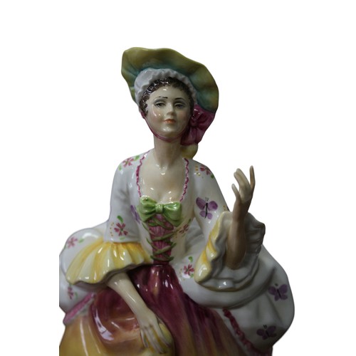 31 - Rare - Peggy Davies - The Ladies of the Stage - Peg Woffington - 24cm Tall x 13cm Wide - 1st Quality