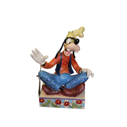 39 - Disney Showcase Figurine - Boxed Goofy Gawrsh No. 4011752 plus Disney Showcase Collection by Romeo B... 