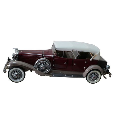 54 - Franklin Mint 1930 Duesenberg J. Derham Tourster 1:24 Scale Die Cast Model Car Boxed with COA plus a... 