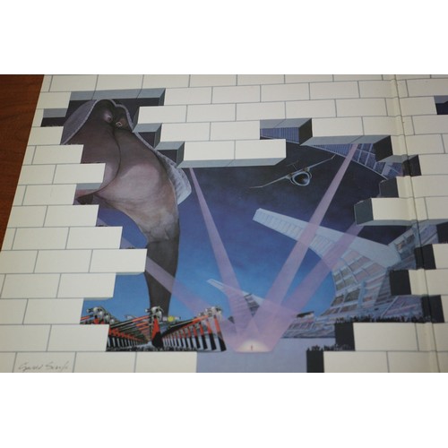 90 - Pink Floyd - The Wall with Cover Sticker Title Double Vinyl Album