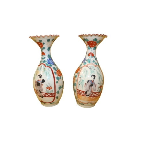 11 - Pair of Early 20th Century Japanese Highly Decorated Vases with Hand Painted Geisha - 19cm Tall