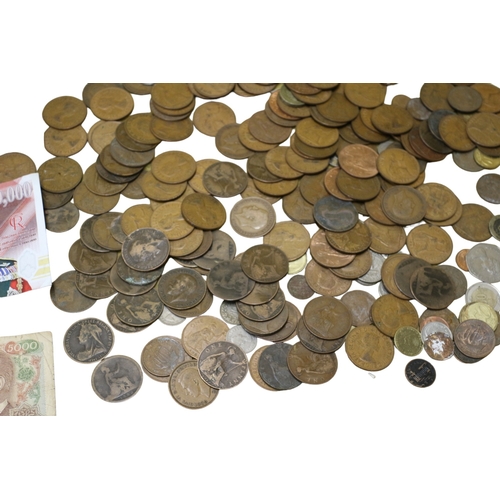 47 - Large Selection of Mainly British Copper Coins from 19th and 20th Centuries plus Old £1 Notes ... 