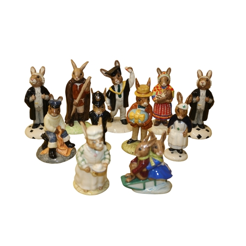 112 - Nice Selection of Royal Doulton Bunnykins Figures x 11