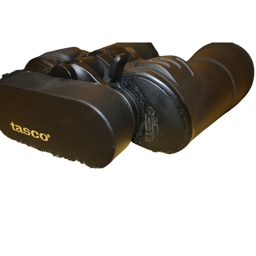 69 - Tasco Binoculars in Case with Anti-Glare Lens. Very Good Magnification.