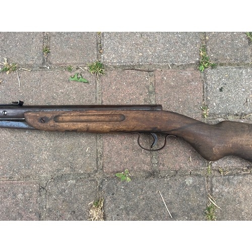 29 - Diana Mod 22 Air Rifle, Made in Germany working