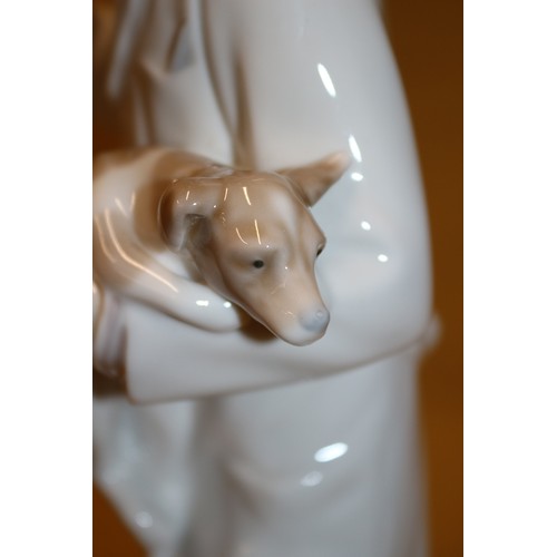 49 - Lladro Boxed and Mint 'Vet' Figurine, 35cm Tall, 4825