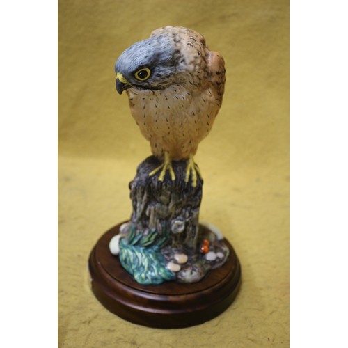 56 - Royal Doulton 'Kestrel' DA 205, Signed by Sculptor In Gold, Limited Edition 206/2500, Boxed on Base,... 