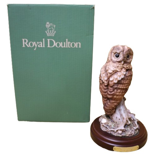 57 - Royal Doulton 'Tawny Owl' DA156, Signed by Sculptor in Gold, Limited Edition 133/2500, Boxed on Base... 