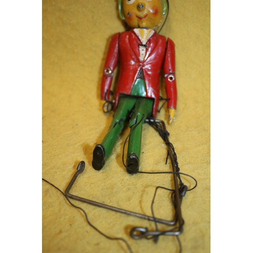 115 - Vintage Mr Turnip Luntoy Product Metal Puppet plus Clockwork Pecking Bird