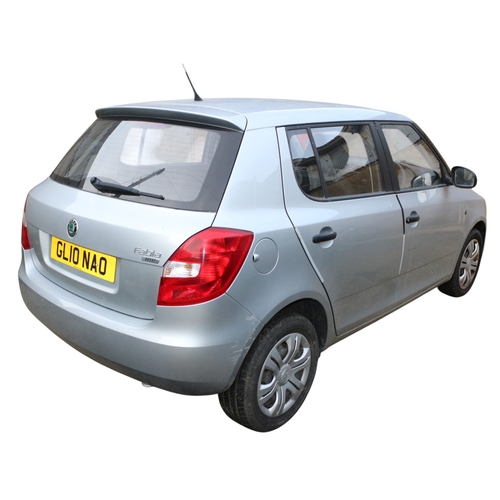 44 - Estate Sale - Skoda Fabia 1.2L - 60ps - 5 Door - Manual - Isofix - 4,704 Miles Only - 1 Owner From N... 