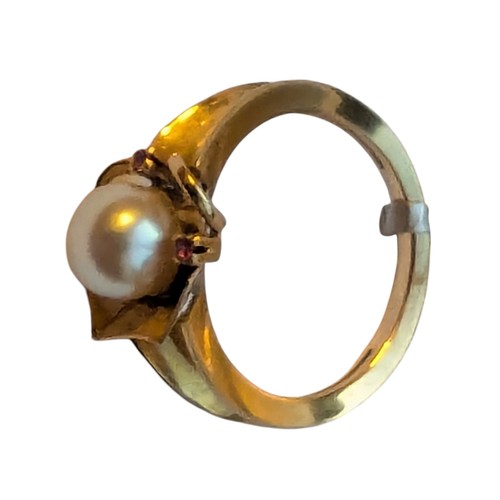 144 - Yellow Metal (No Marks) - Pearl and Red Stone Ring - 3.9