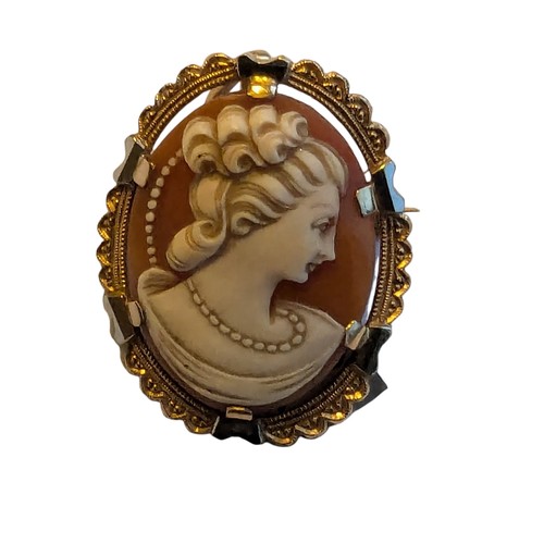 151 - Yellow Metal (No Marks) - Cameo Brooch - 6.3g