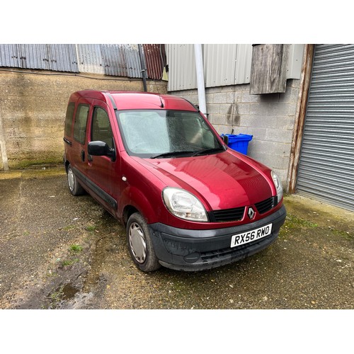 60 - Renault Kangoo - 1149cc - Petrol - Mobility Van - 95,024 miles. No V5 so will need applying for. New... 