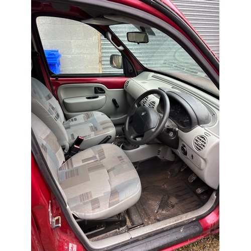 60 - Renault Kangoo - 1149cc - Petrol - Mobility Van - 95,024 miles. No V5 so will need applying for. New... 