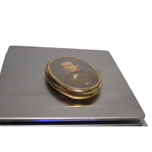 1 - Tests as Gold Edged Picture Frame. 16.84g